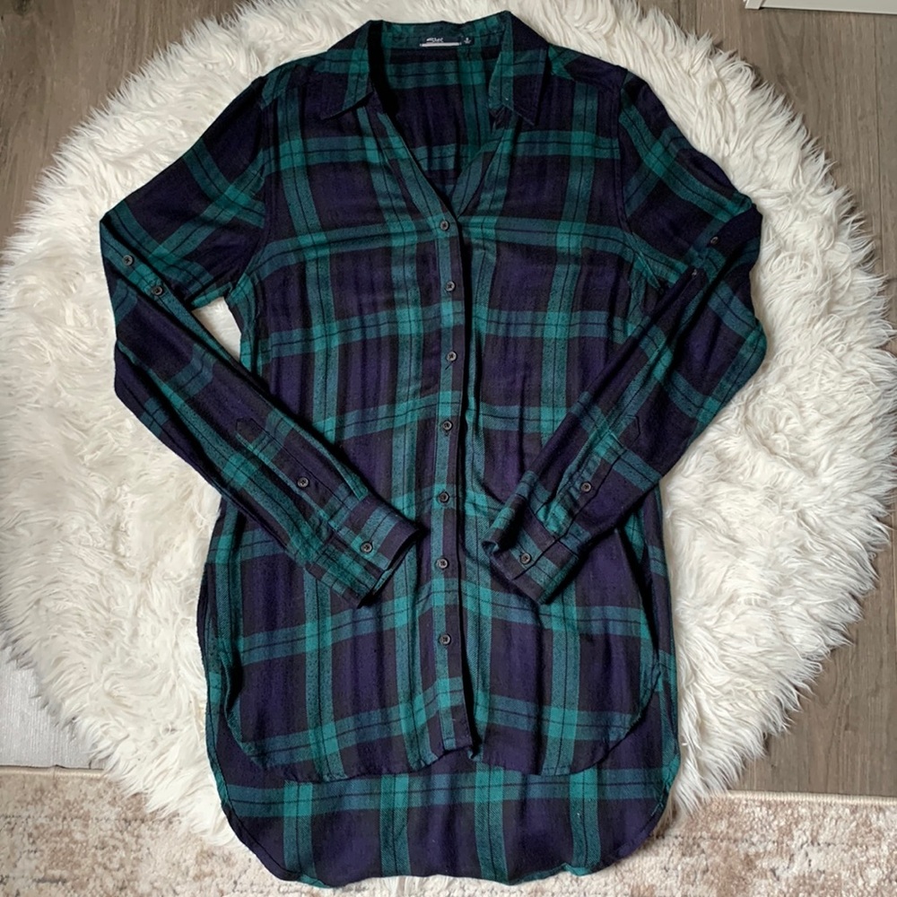 Silver Jeans Long Plaid Top